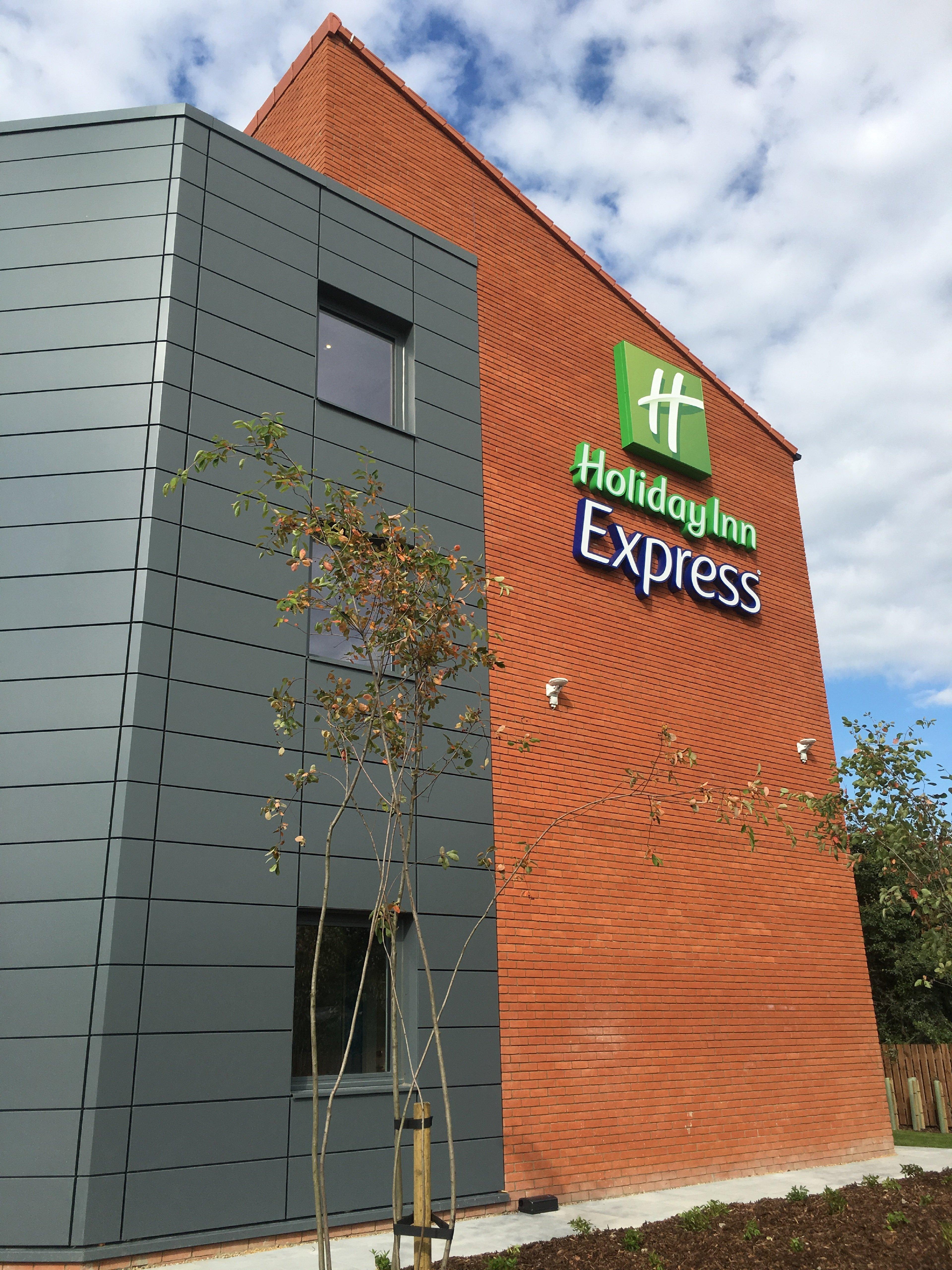 Holiday Inn Express St. Albans - M25, Jct.22 St Albans Eksteriør bilde