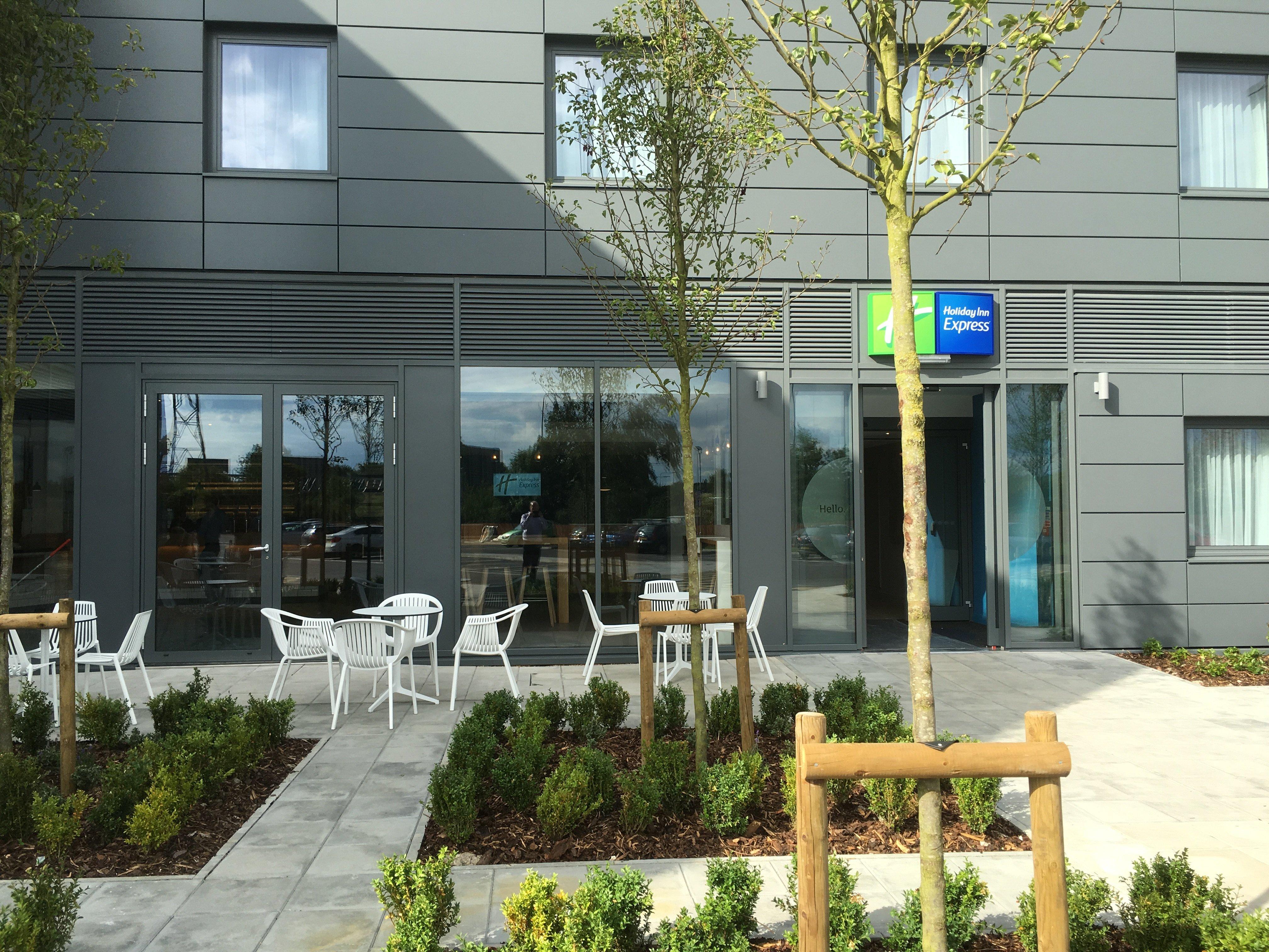 Holiday Inn Express St. Albans - M25, Jct.22 St Albans Eksteriør bilde